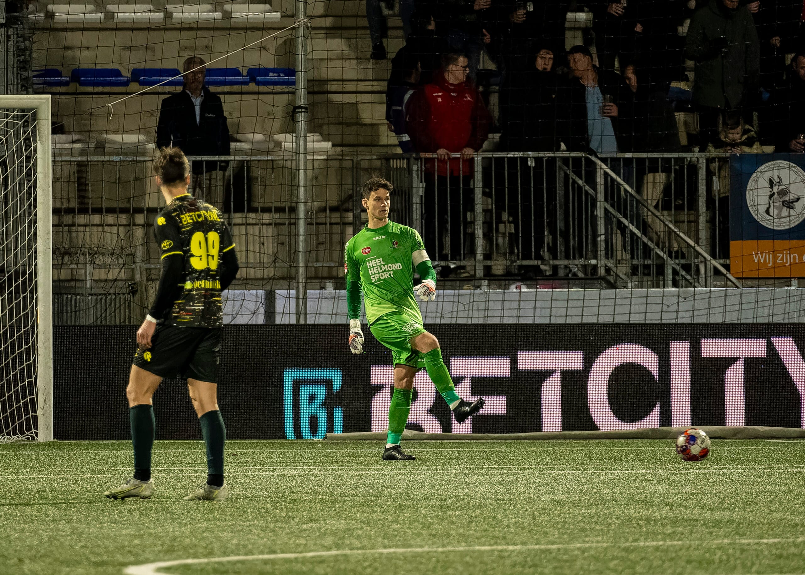 Typische 0-0 wedstrijd eindigt ook daadwerkelijk doelpuntloos